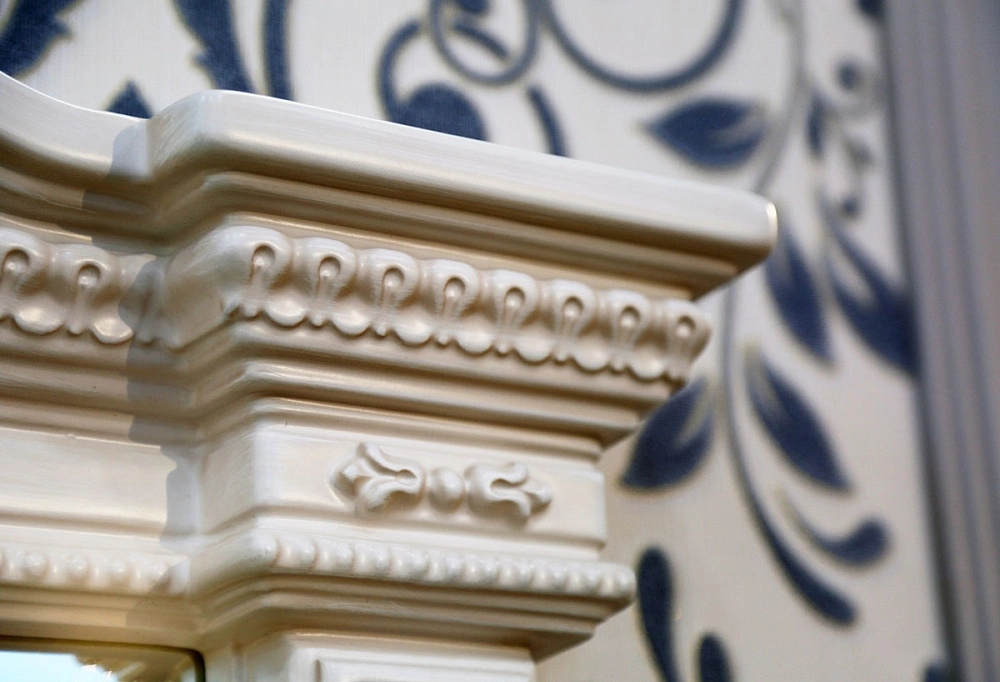 Лючия светлая